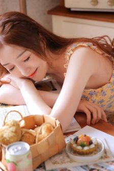 塞着樱桃不许流出来